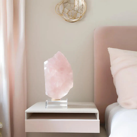 Bedroom crystals arrangement