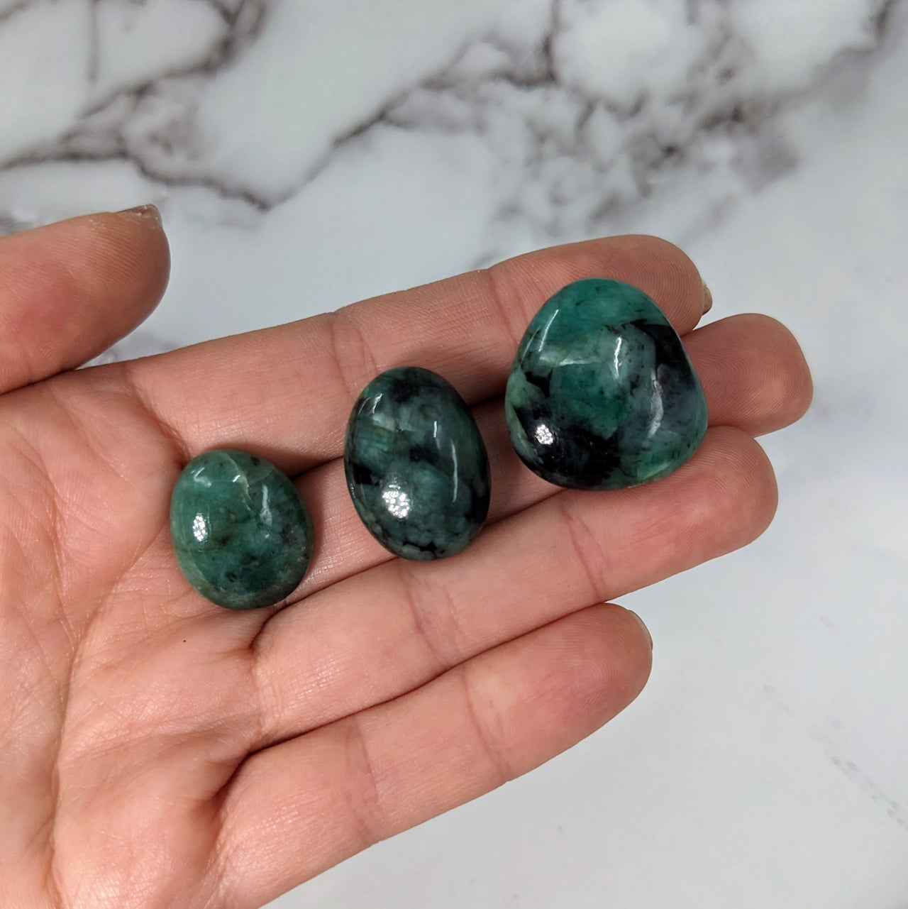 Emerald A+ Tumbled - Pick Size #LV3886