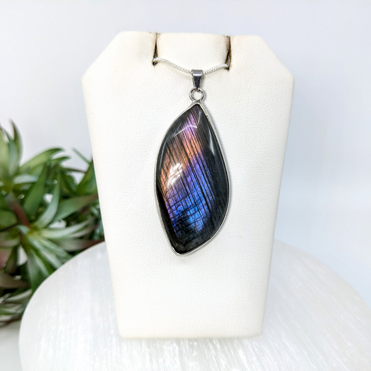 Labradorite  1.7" Pendant #LV6607