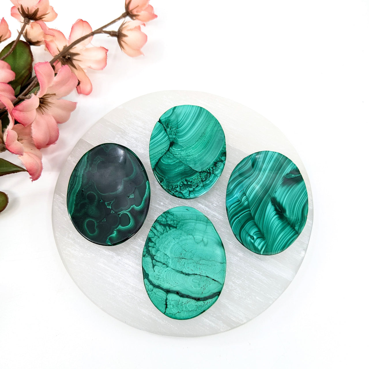 Malachite 1.9" Thumb Stone #LV6646