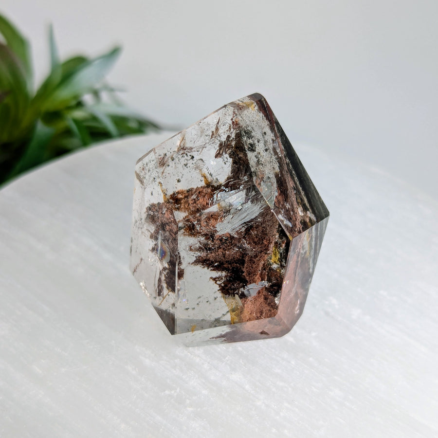 Garden Quartz 1.75" Geo Cut Pebble #LV8867