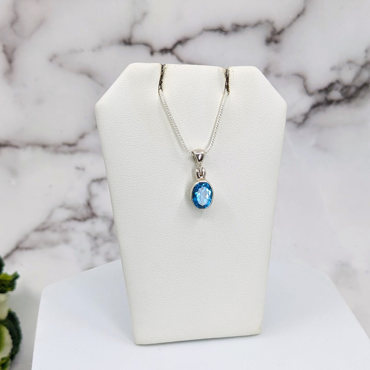 Swiss Blue Topaz Faceted Sterling Silver Pendant #LV3326