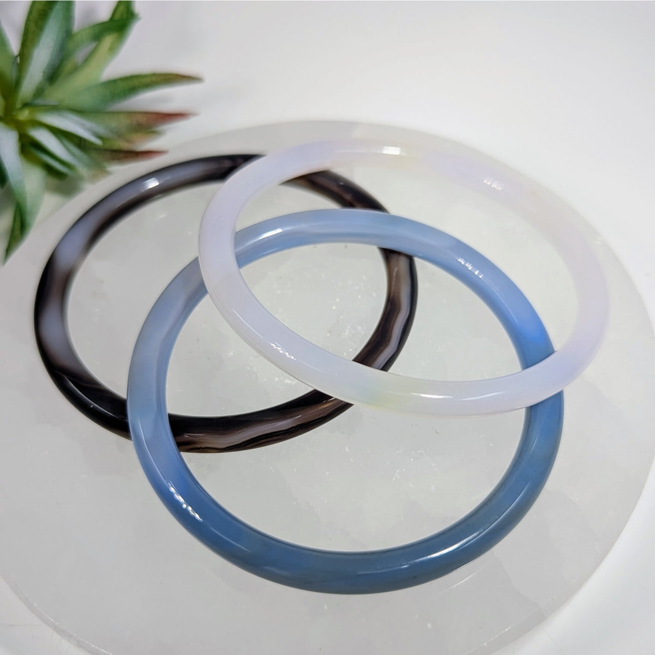 Agate Chalcedony 2.5’’ Crystal Bangle Bracelet #LV9649 $49