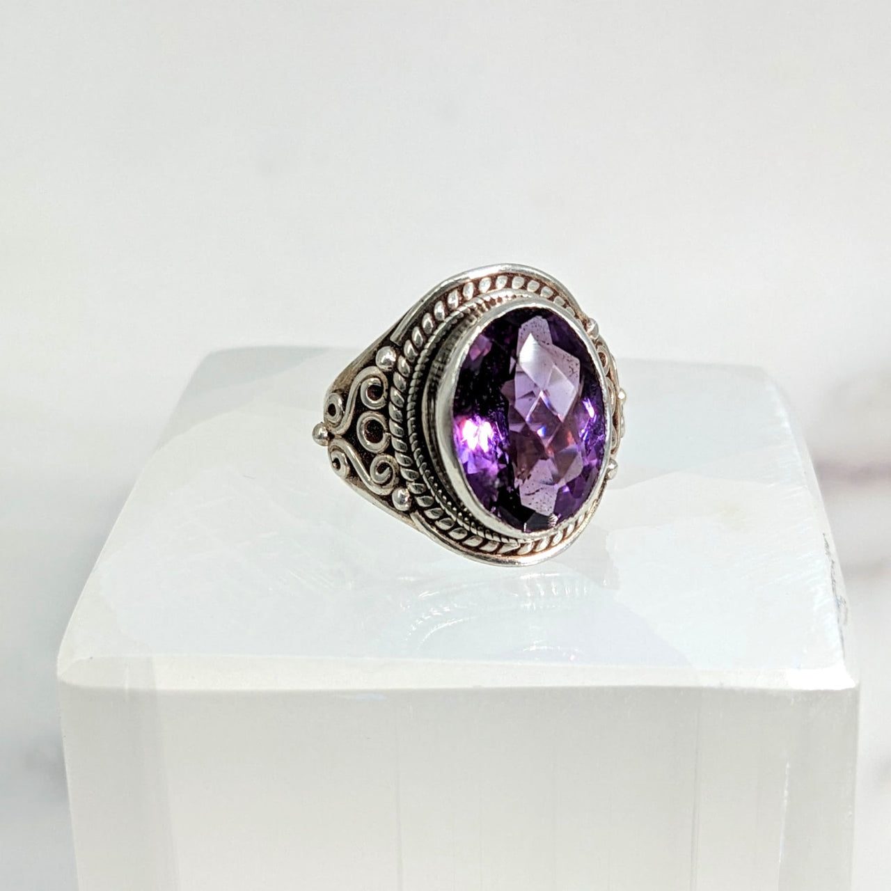 Purple Amethyst Faceted S.S. Oval Ring Size 7 on White Box - Product LV1715