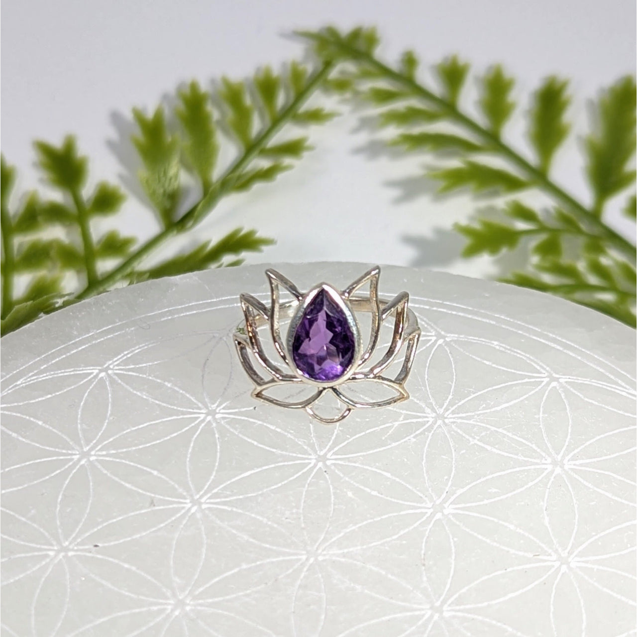 Amethyst faceted size 7 lotus silver ring BC1067 with teardrop purple stone