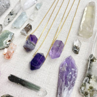 Elegant gold chain necklace with faceted amethyst pendant #LV9386