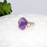 Thumbnail for Silver ring with oval purple amethyst and Celtic-style band detailing, size 6