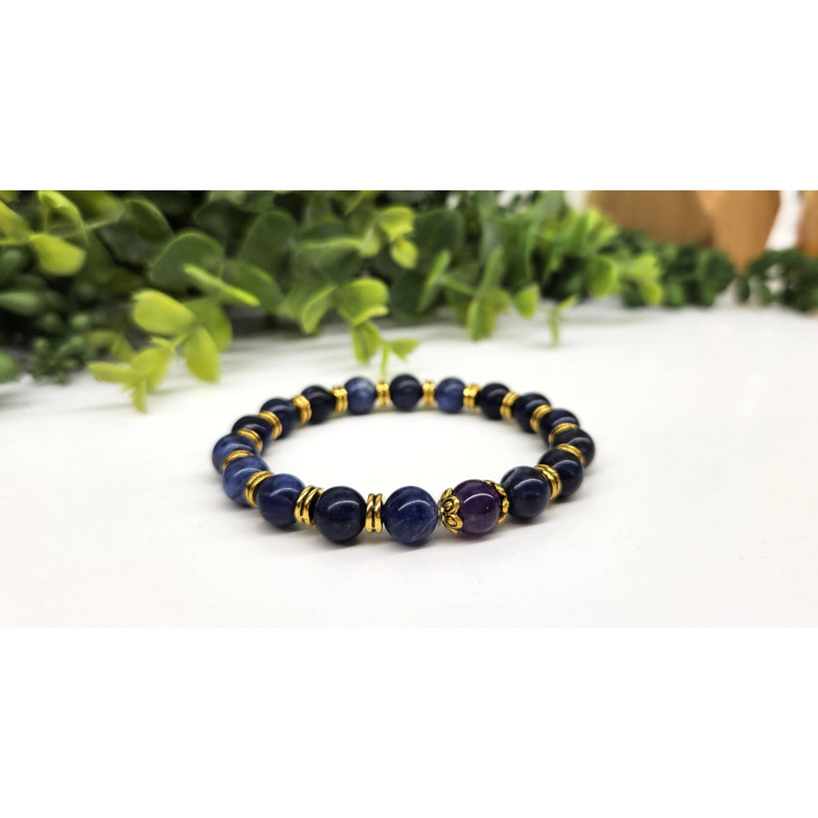 Blue Lapis Lazuli Beaded Bracelet with Gold Accents and Sodalite Amethyst