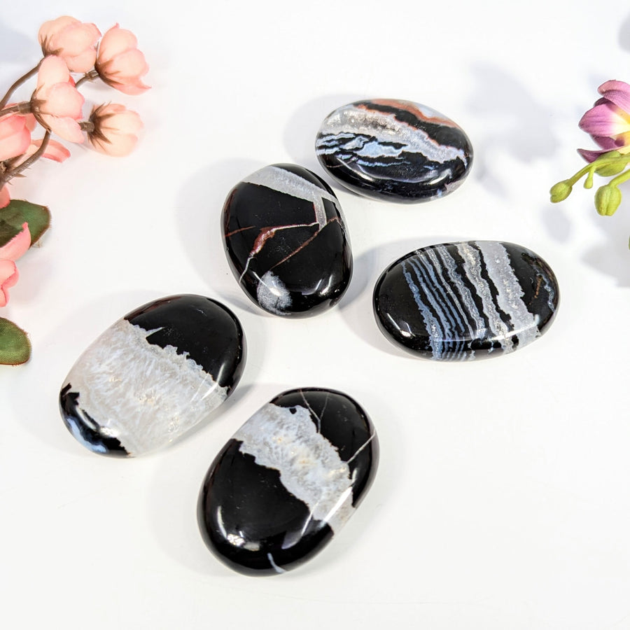 Black Sardonyx 1.2-1.3 inch palm stone coaster set with veining