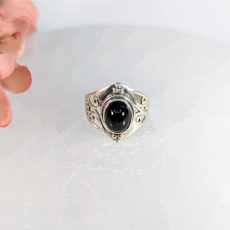 Black Star Sapphire Sz 7.5 Leaf Motif Ring S.S. #LV9850