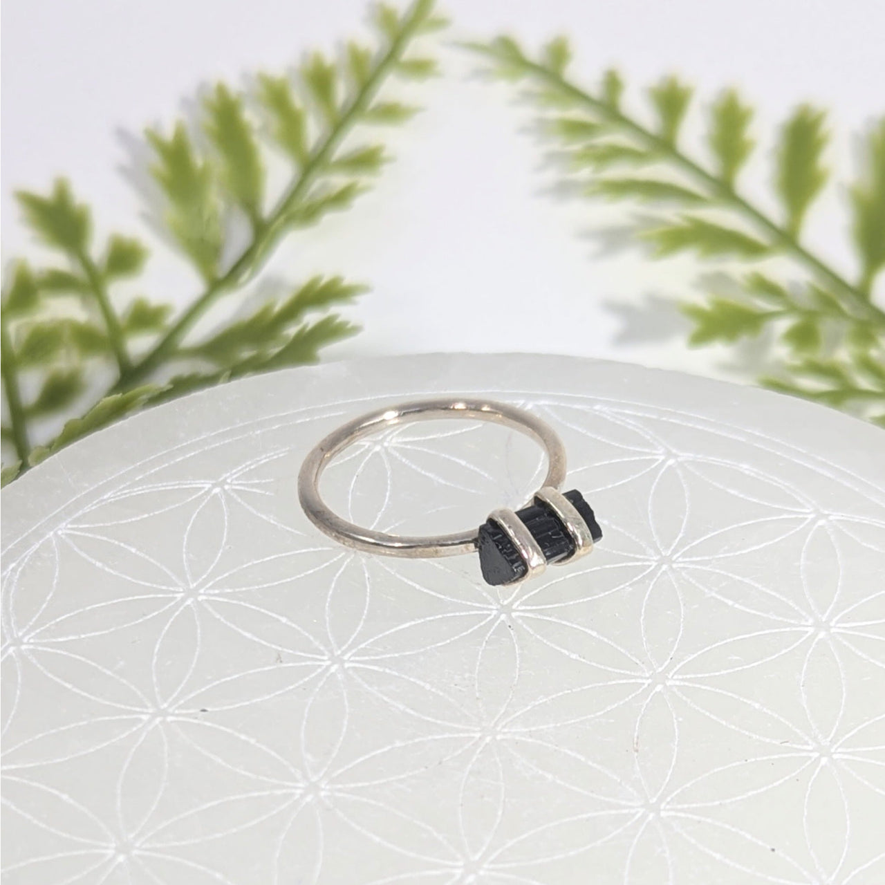 Sleek silver Black Tourmaline mini rod ring with faceted stone size 7.75 #BC1063
