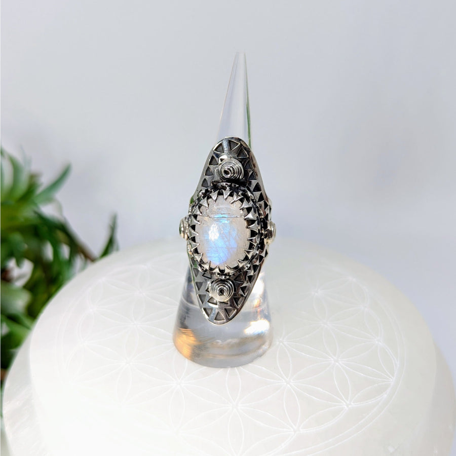 Elongated silver ring with iridescent Moonstone gemstone for Blue Flash Moonstone Sz 7.25 Tribal Shield Ring