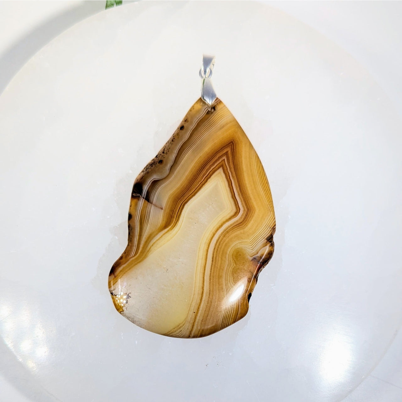Carnelian Agate 2.7’’ Pendant #LV9762 - $26