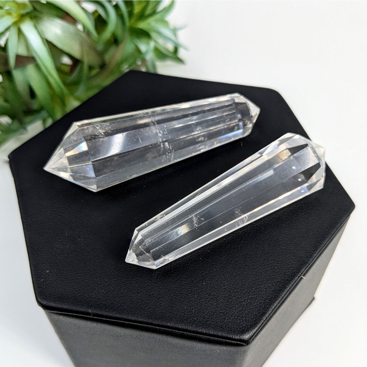 Clear Quartz 2.3 - 2.5’’ 12 Sided Vogel Wand #LV5852 - $36