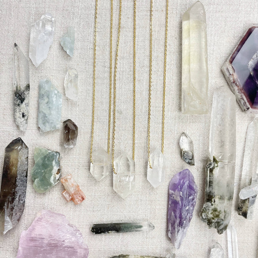 Delicate gold chain necklace with clear quartz double terminated point pendant LV9389