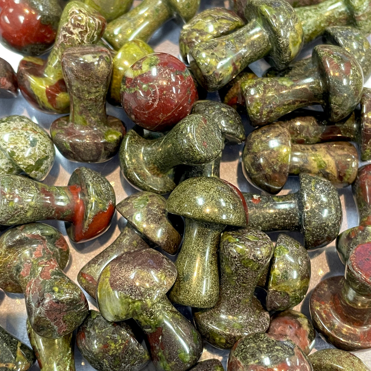 Unakite stone beads in green and reddish-pink for Crystal Mushroom C041 product