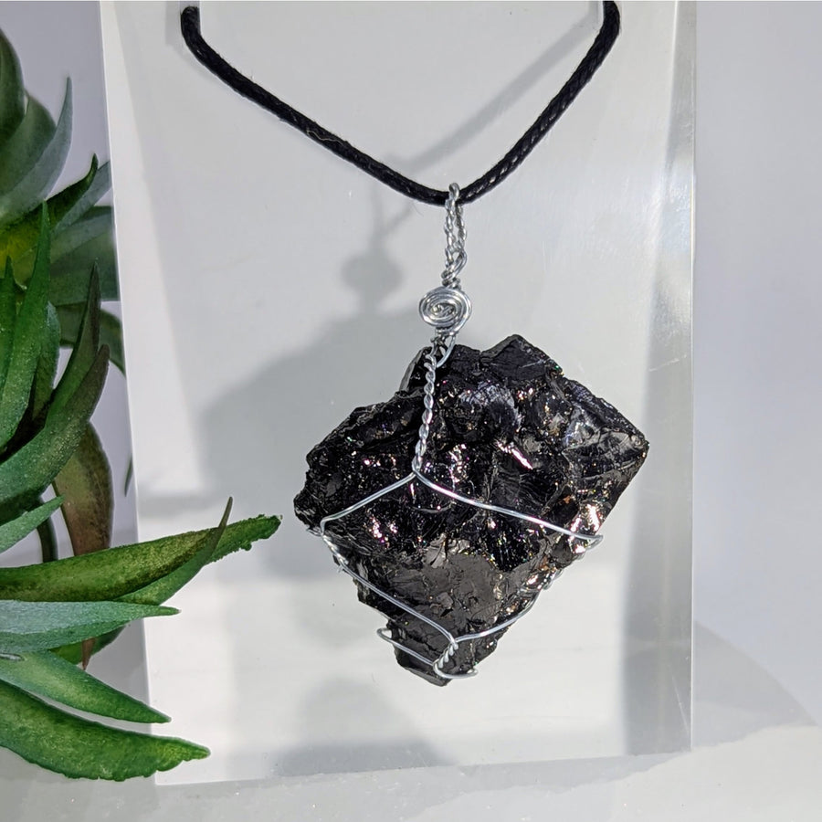 Elite Noble Shungite 1.5’’ Wire Wrap Pendant #LV9458 $75
