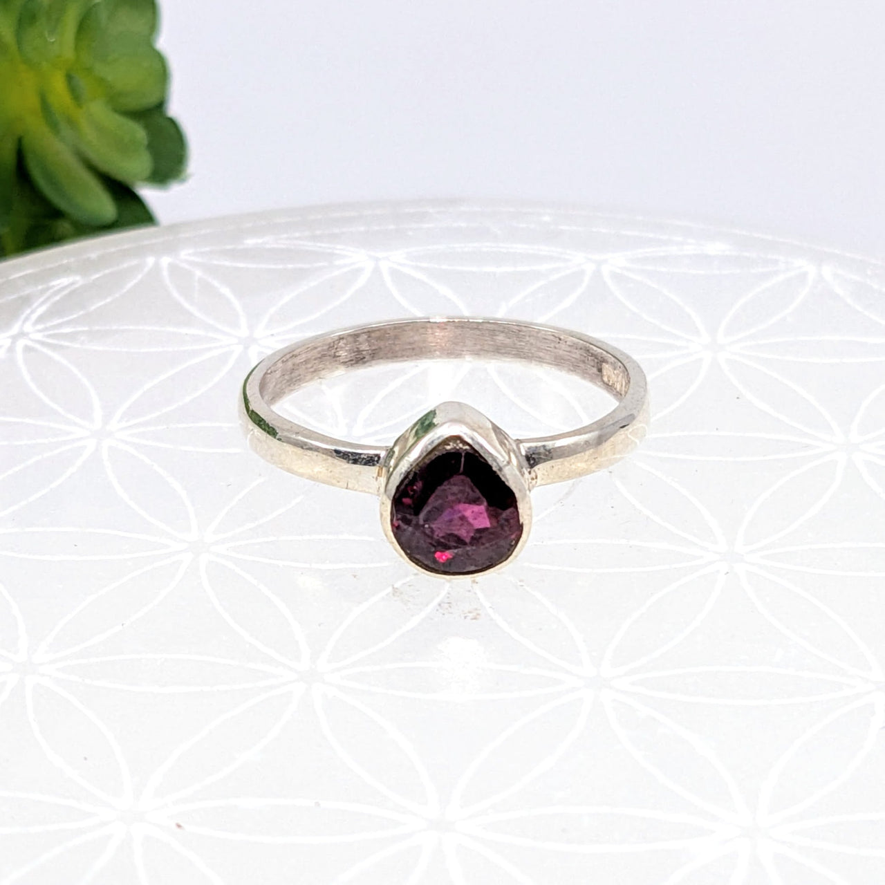 Garnet Mini Sz. 11 Faceted Teardrop Ring #LV6863 - $68