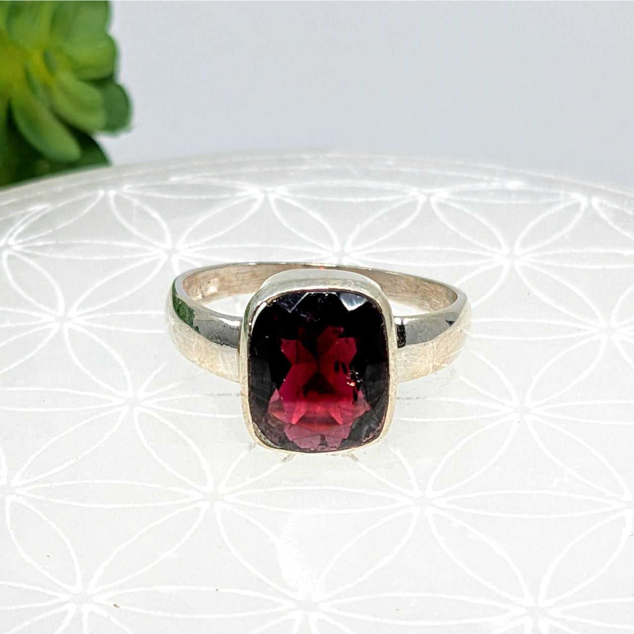 Garnet Sz. 11 Faceted Rectangle Ring #LV6861 - $68