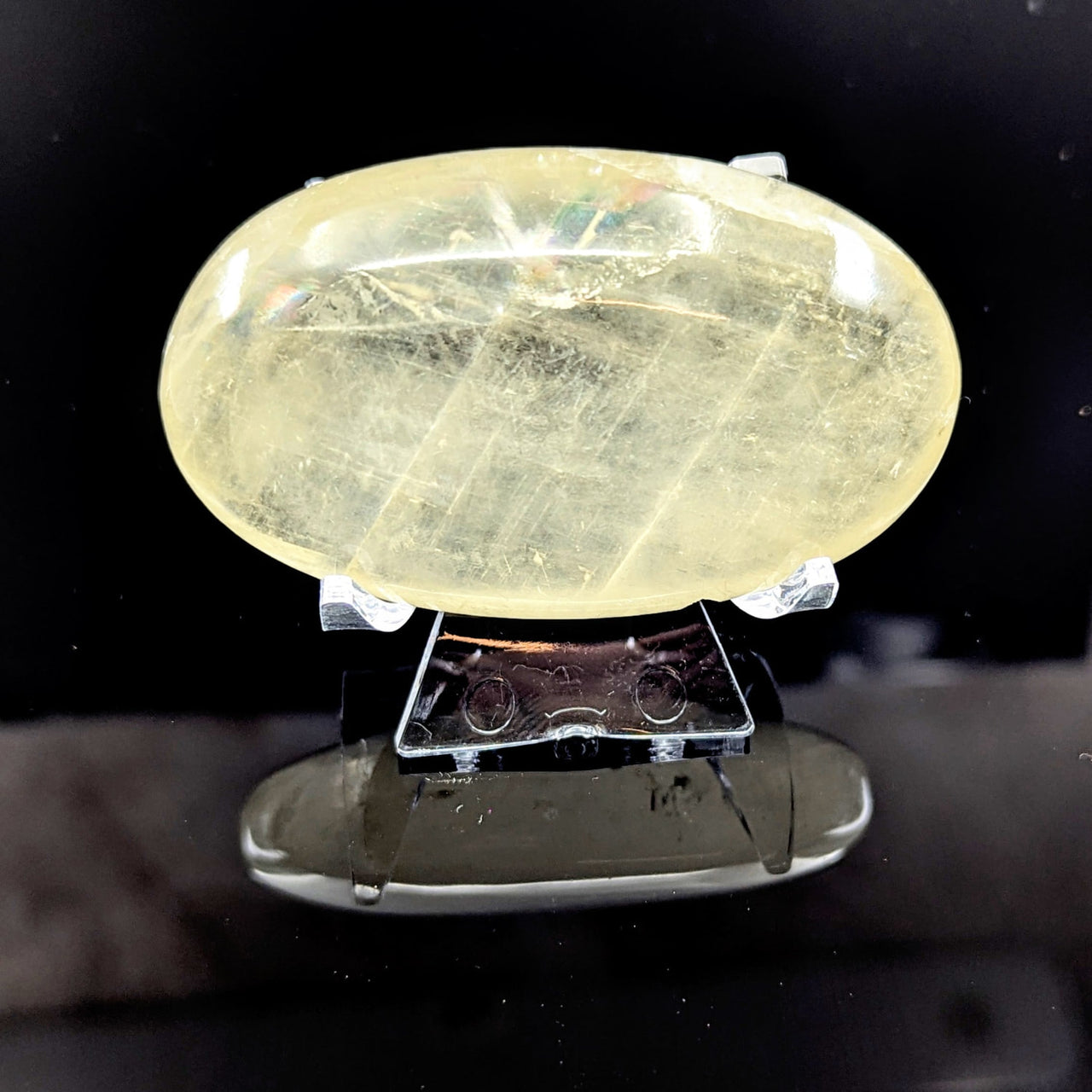 Gold Optical Calcite 2.6’’ Palmstone #LV9253 - $54