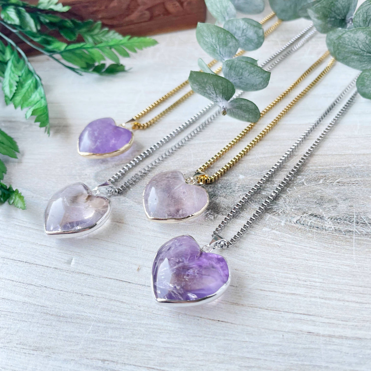 Heart-Shaped Amethyst Pendant in Silver-Toned Metal Necklace LV9397