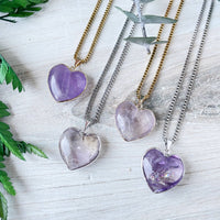 Heart-shaped amethyst pendant on delicate gold or silver chain necklace LV9397