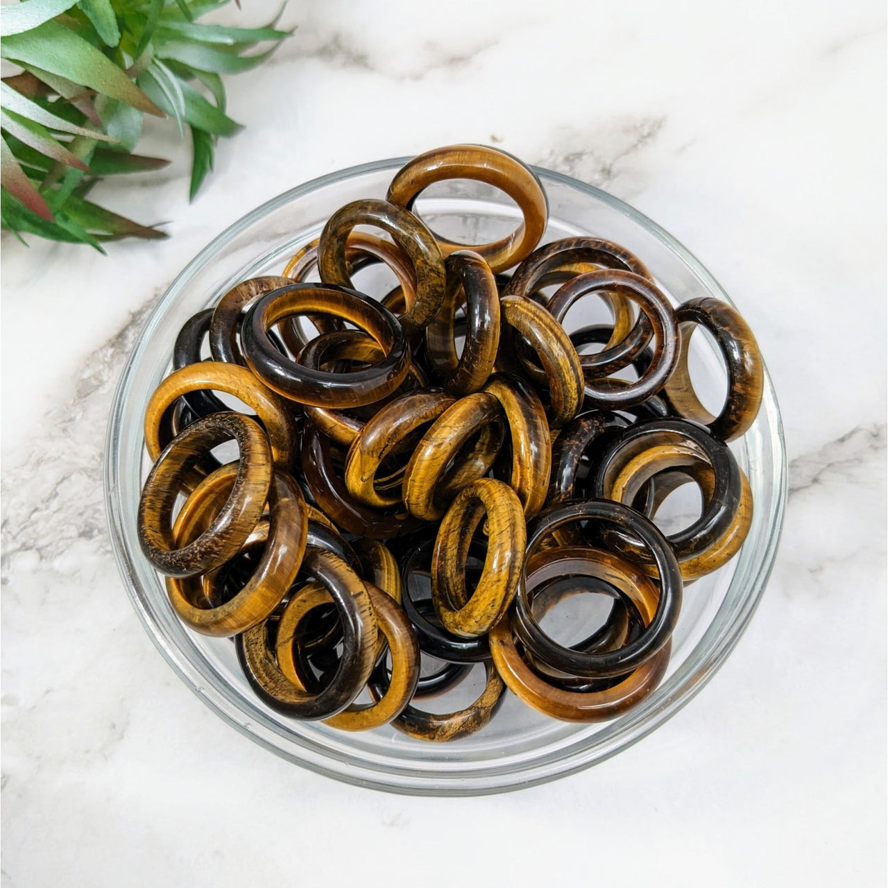 High-quality tiger worms in a bowl for ’Gold Tiger’s Eye Multi-Size Ring #LV4308’