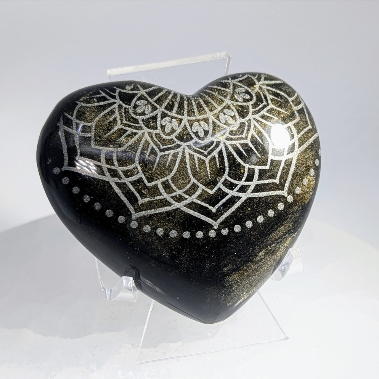 Goldsheen Obsidian 2.3’’ Heart w Mandala etching #LV9411 $79