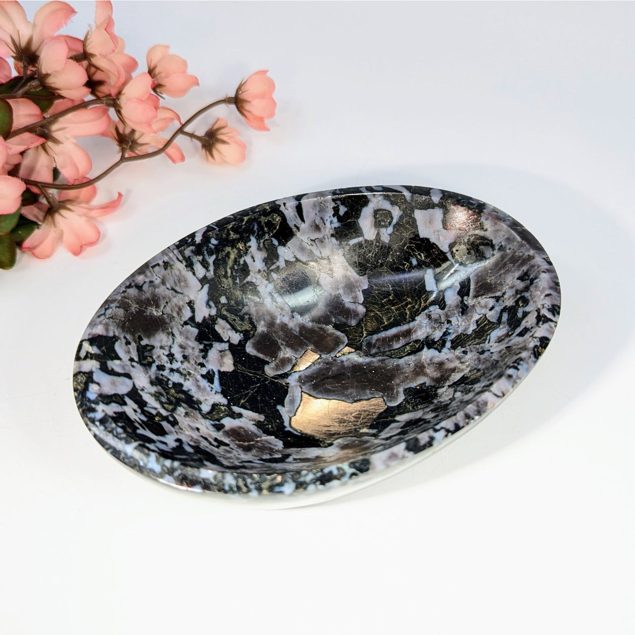 Indigo Gabbro 5.3’’ Merlinite Bowl #BC0345 with black white marbled oval design and gold leaf accents