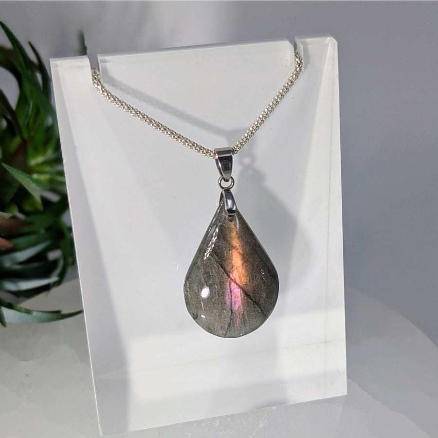 Labradorite 1’’ Teardrop Pendant #LV9622 $24