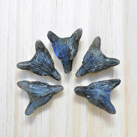 Five labradorite carved wolf head charms on 18’’ necklace LV9195