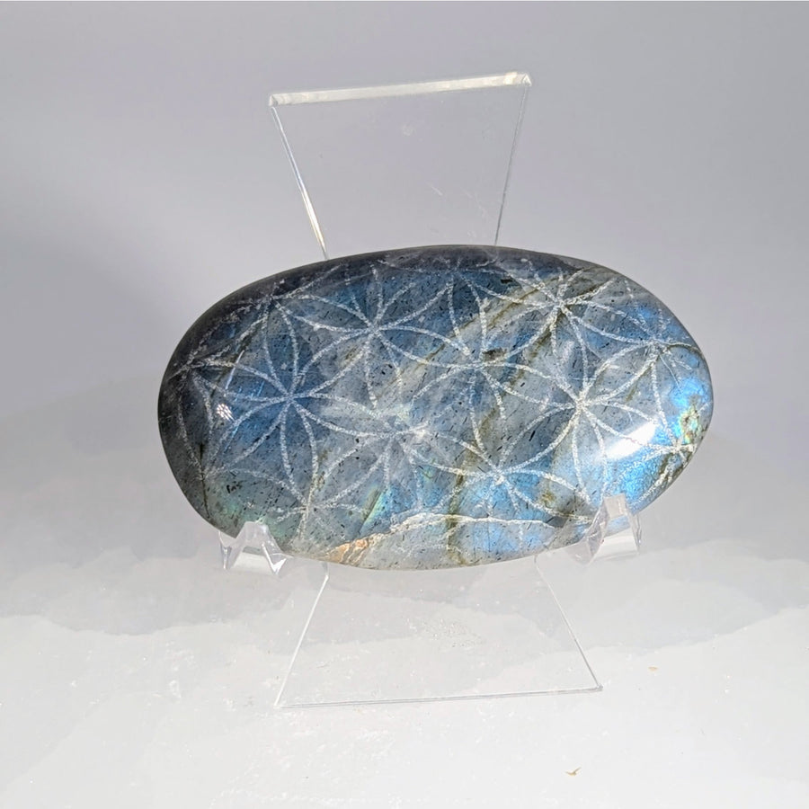 Labradorite Palm 2’’ w Flower of Life Etching #LV9418 $24