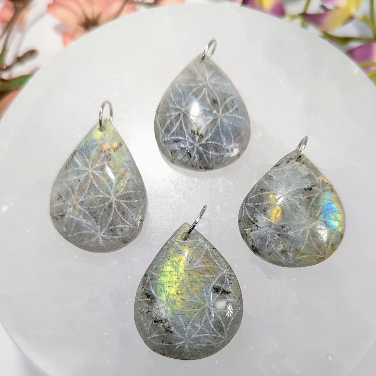 Labradorite Teardrop 1.3 - 1.6’’ Pendant w Etching #LV9351
