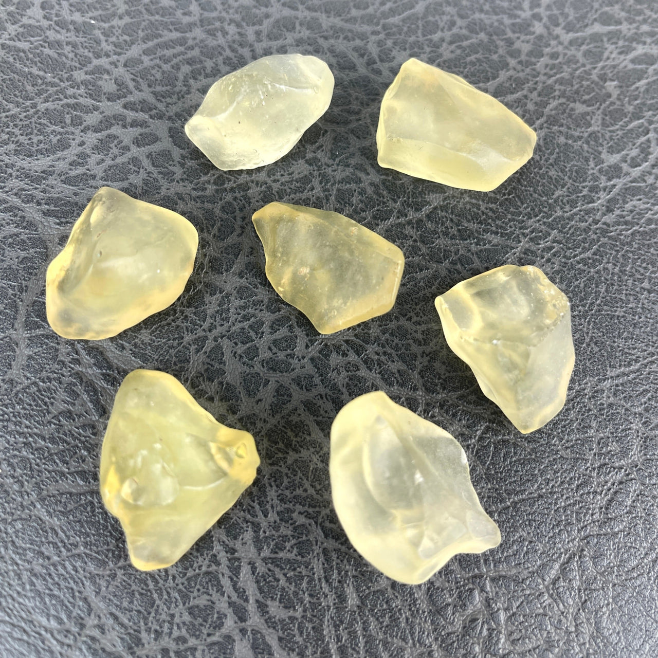 Yellow quartz points – Libyan Desert Glass 1’ Specimen #LV1338