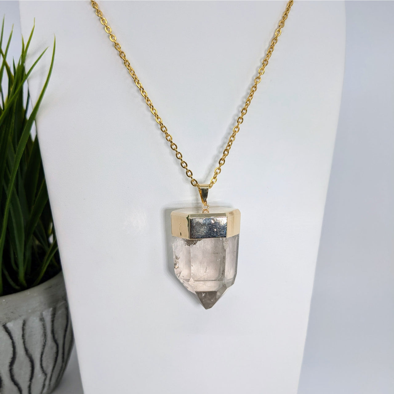 Light Smoky Quartz 2’’ Chunky Point 26’’ Necklace