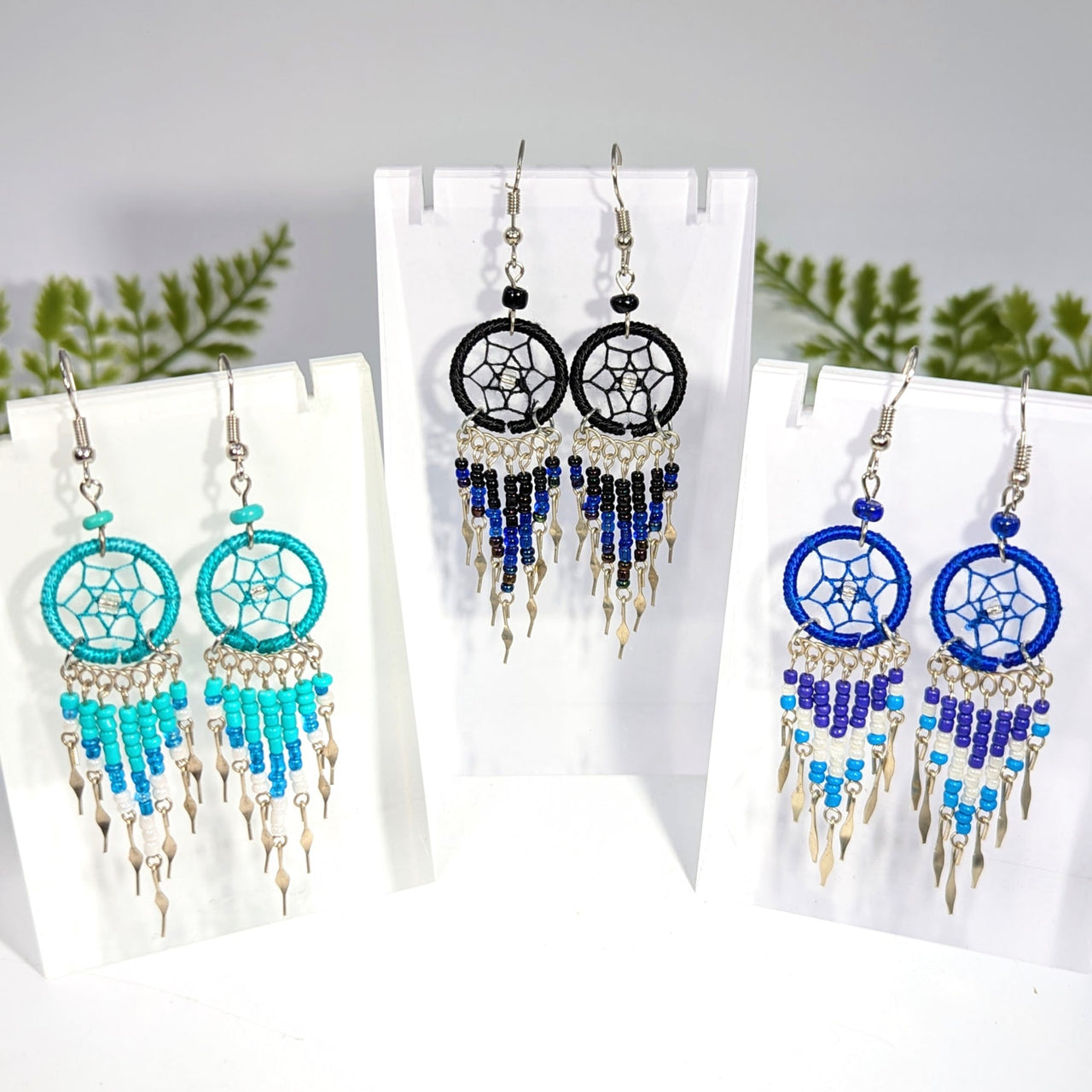 Multi color round 25 inch dreamcatcher earrings with blue turquoise beads and crystal tassels jewelry accessory
