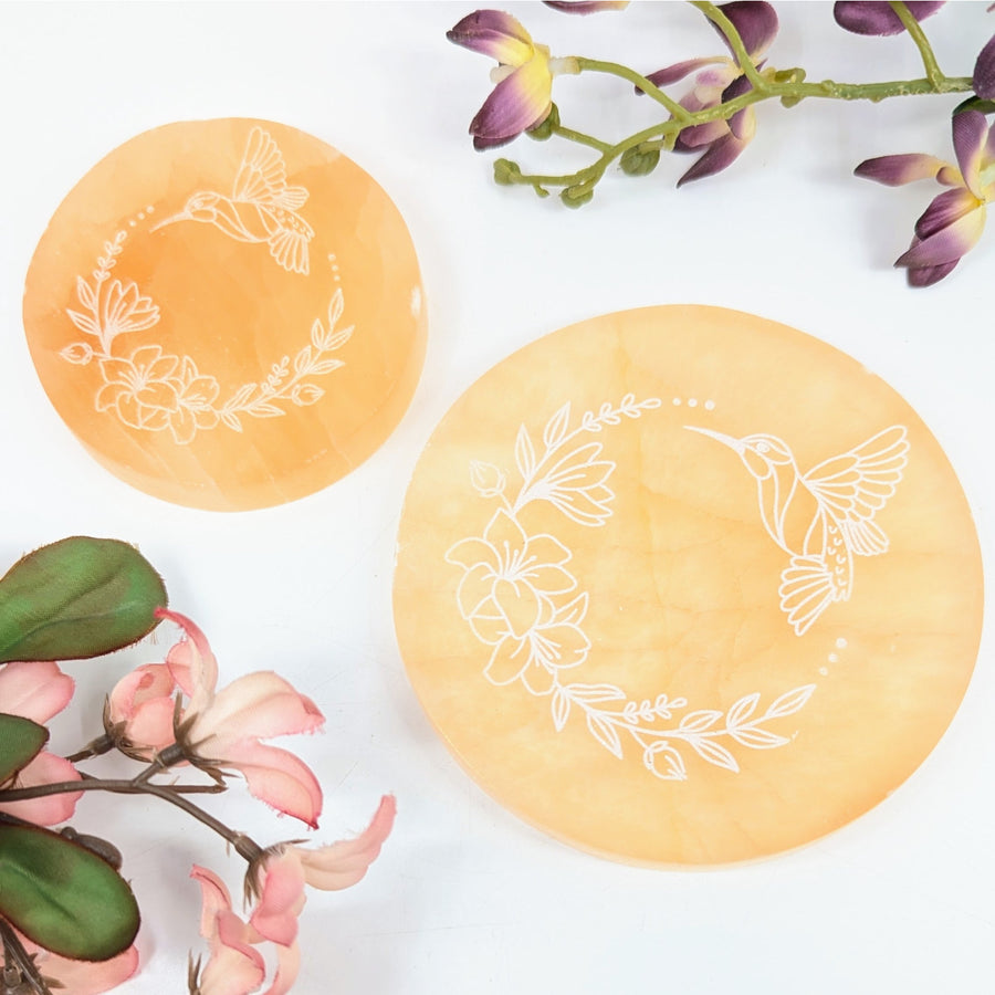 Orange Selenite 3 - 4’’ Plate w Hummingbird Etching #LV9361
