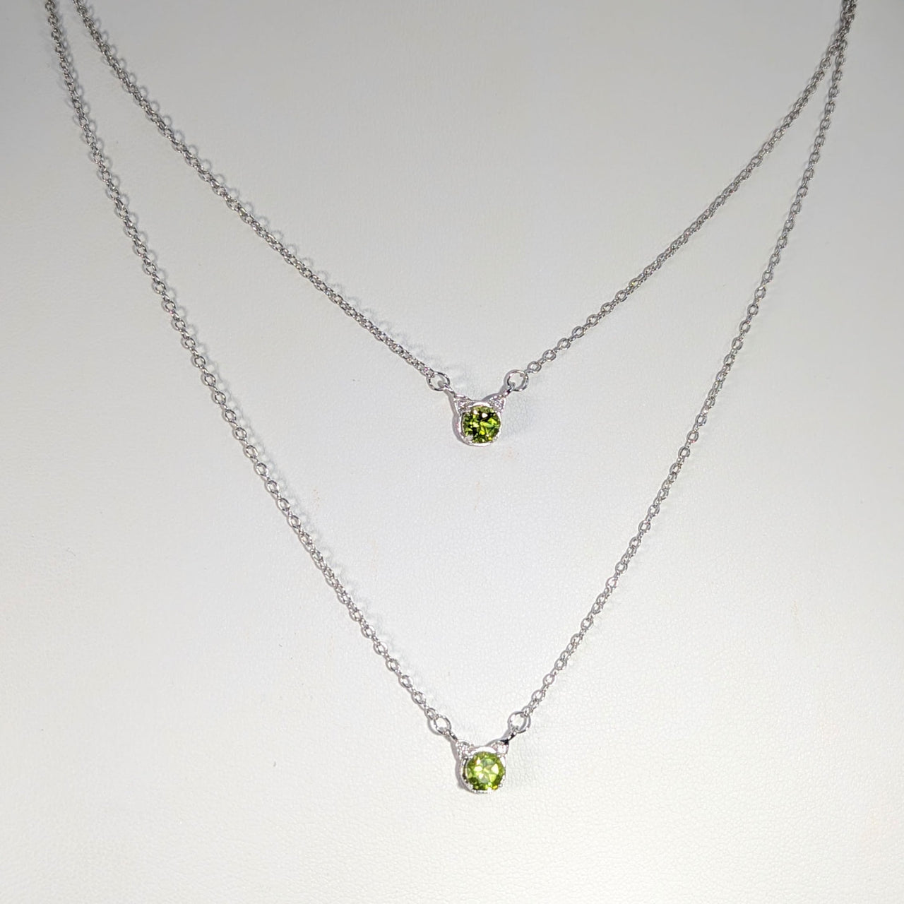 Peridot Faceted 16’’ 18’’ Kitty Cat Pendant Necklace
