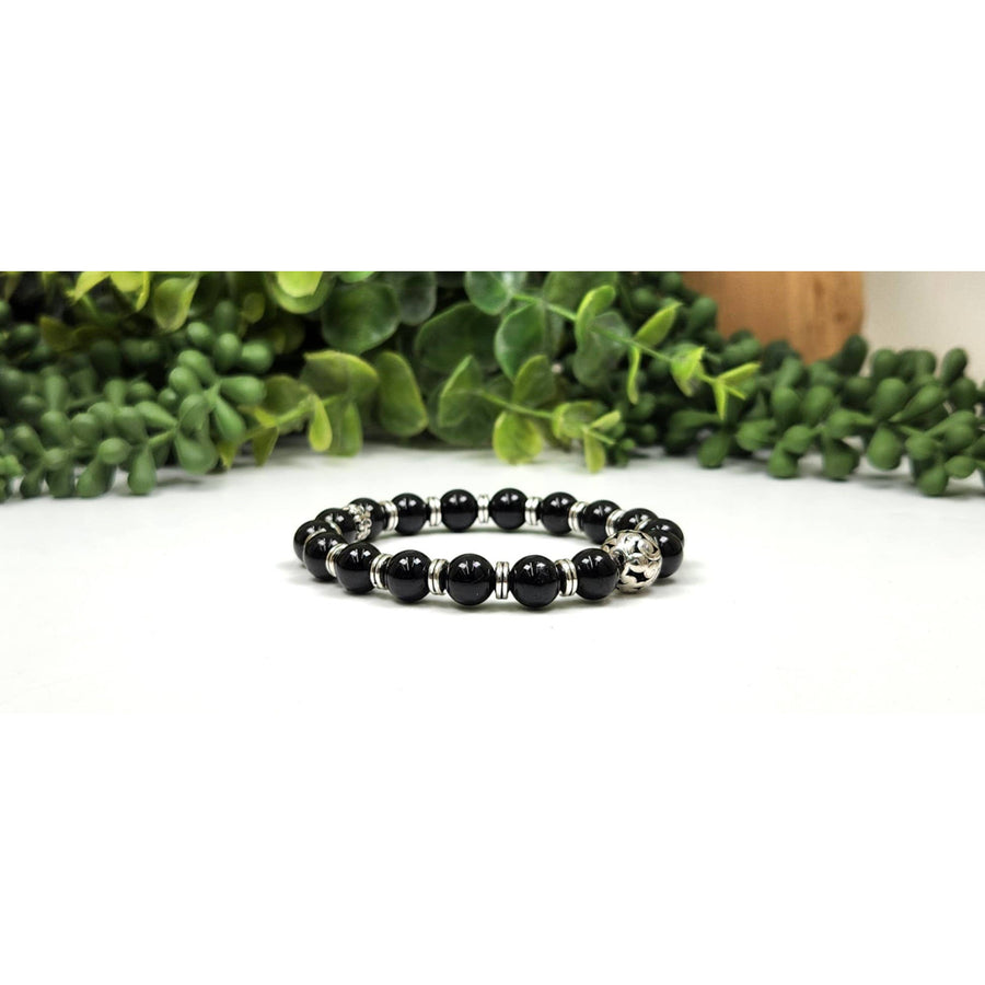 Black onyx skull beaded bracelet with silver accents, 8mm, 7.5