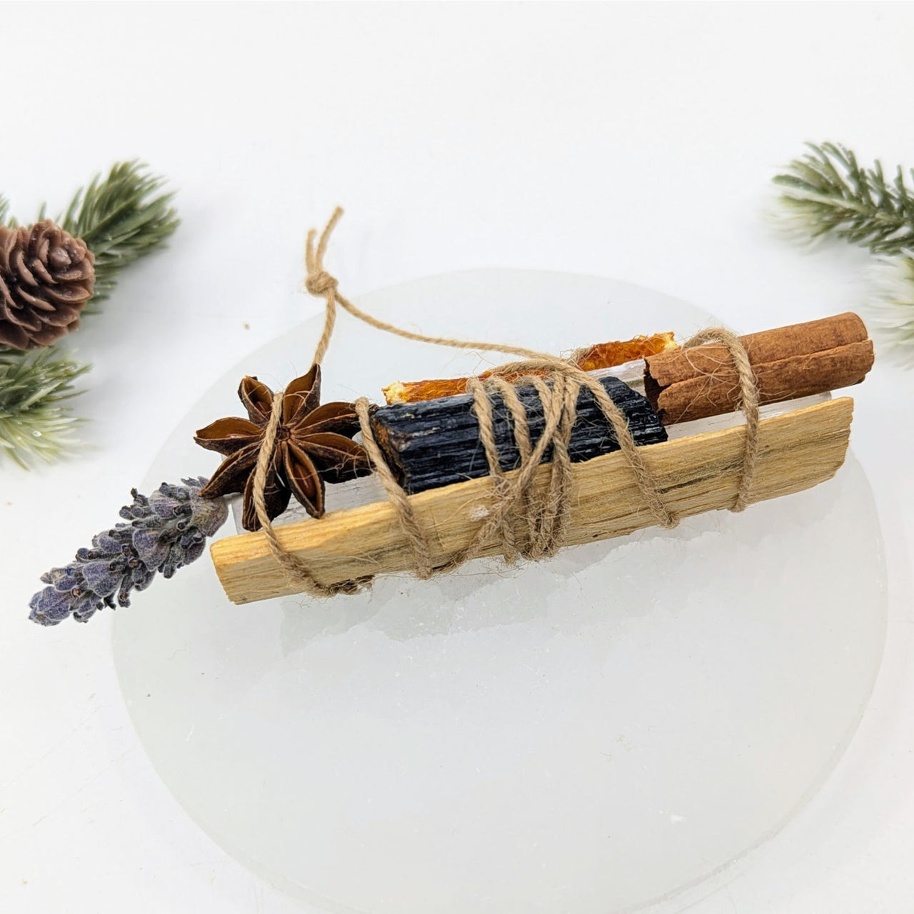 Rustic 4.5’’ Protection Bundle Door Hanging with Lavender & Spices