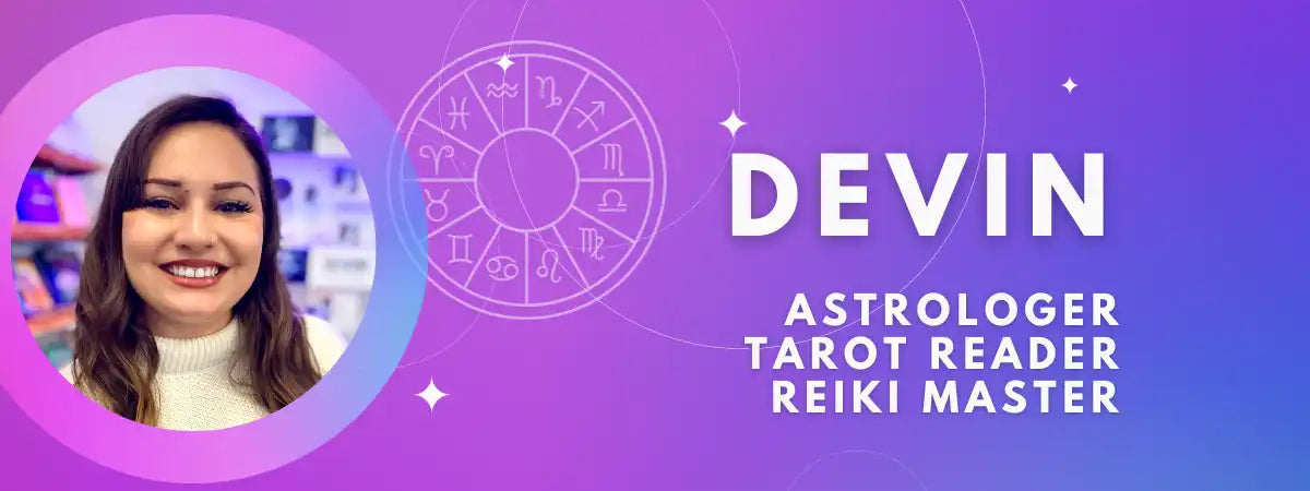 Astrologer Tarot Reader