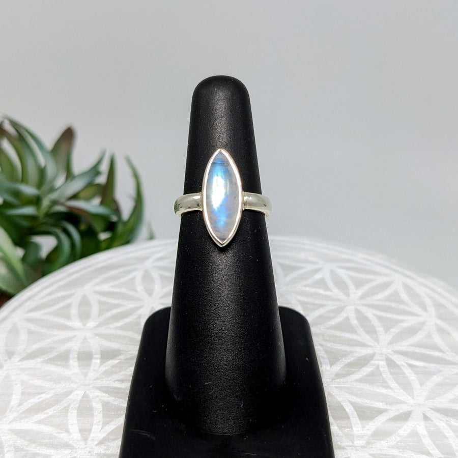 Rainbow Moonstone Sz 4.5 S.S. Marquis Ring #LV5976 - $69