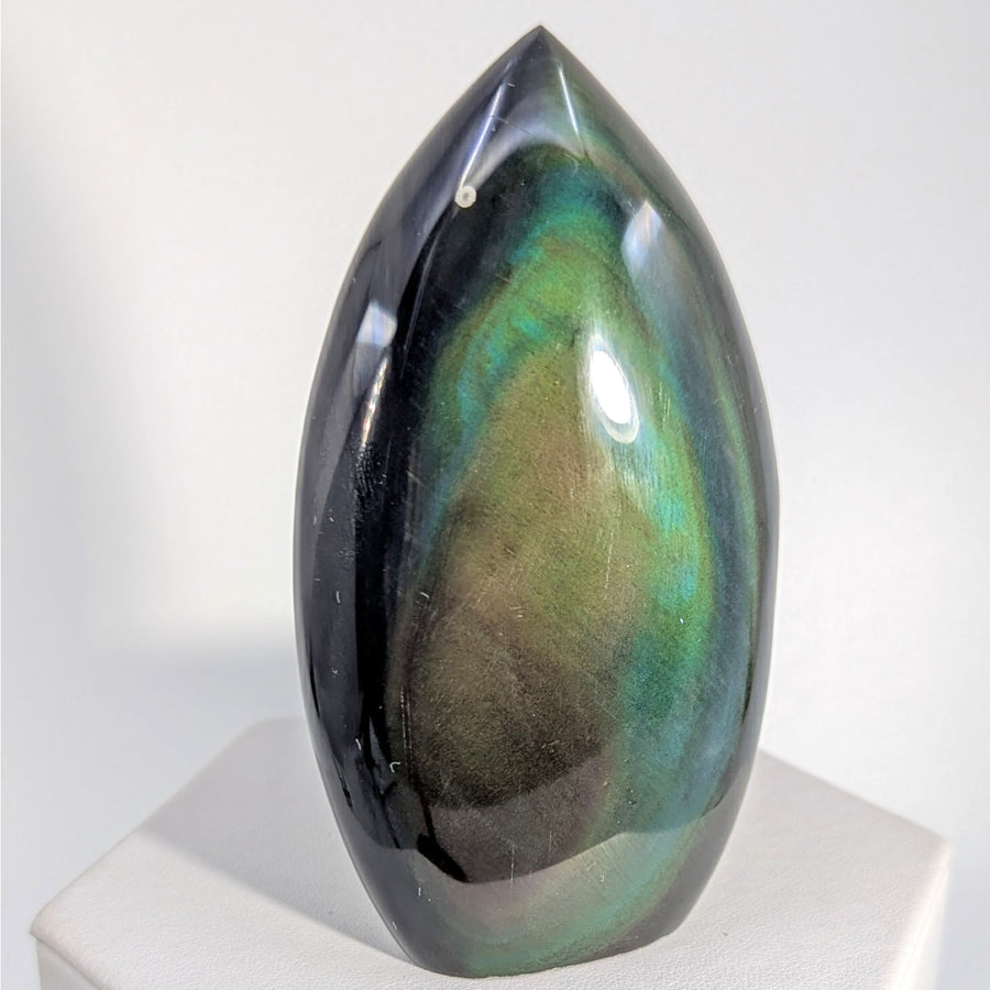 Polished 3.5’’ labradorite freeform point #BC1259 with iridescent hues