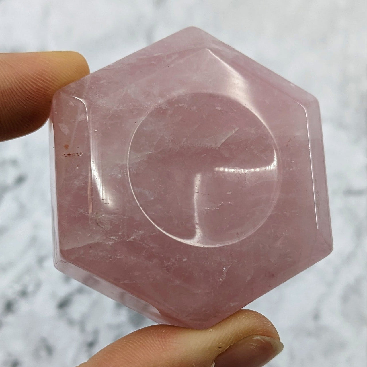 Rose Quartz Sphere Holder LV2319 - 1.5-2.1’ pink quartz hexate on a white background