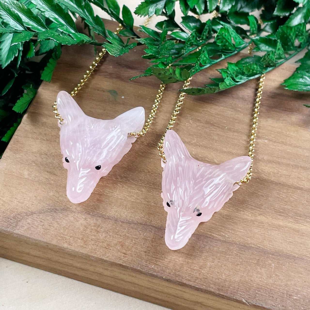 Pink rose quartz carved wolf pendant on 18’’ gold chain #LV9196