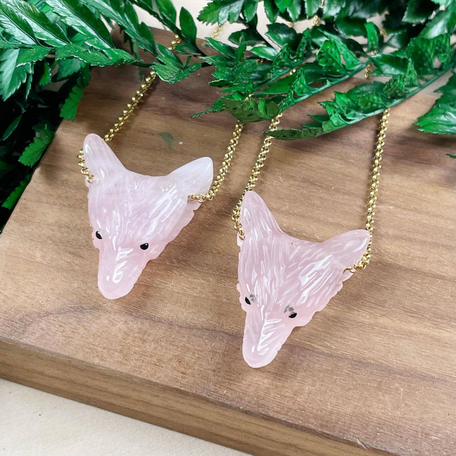 Pink rose quartz carved wolf pendant on 18’’ gold chain #LV9196