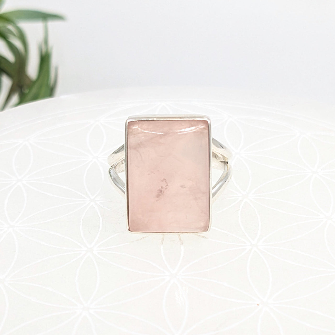 Sterling silver rectangle ring with rose quartz stone, size 7, #LV7033