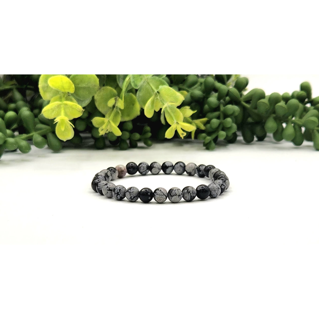 Black and white snowflake obsidian 6mm beaded stretch bracelet 7.5in LV9537