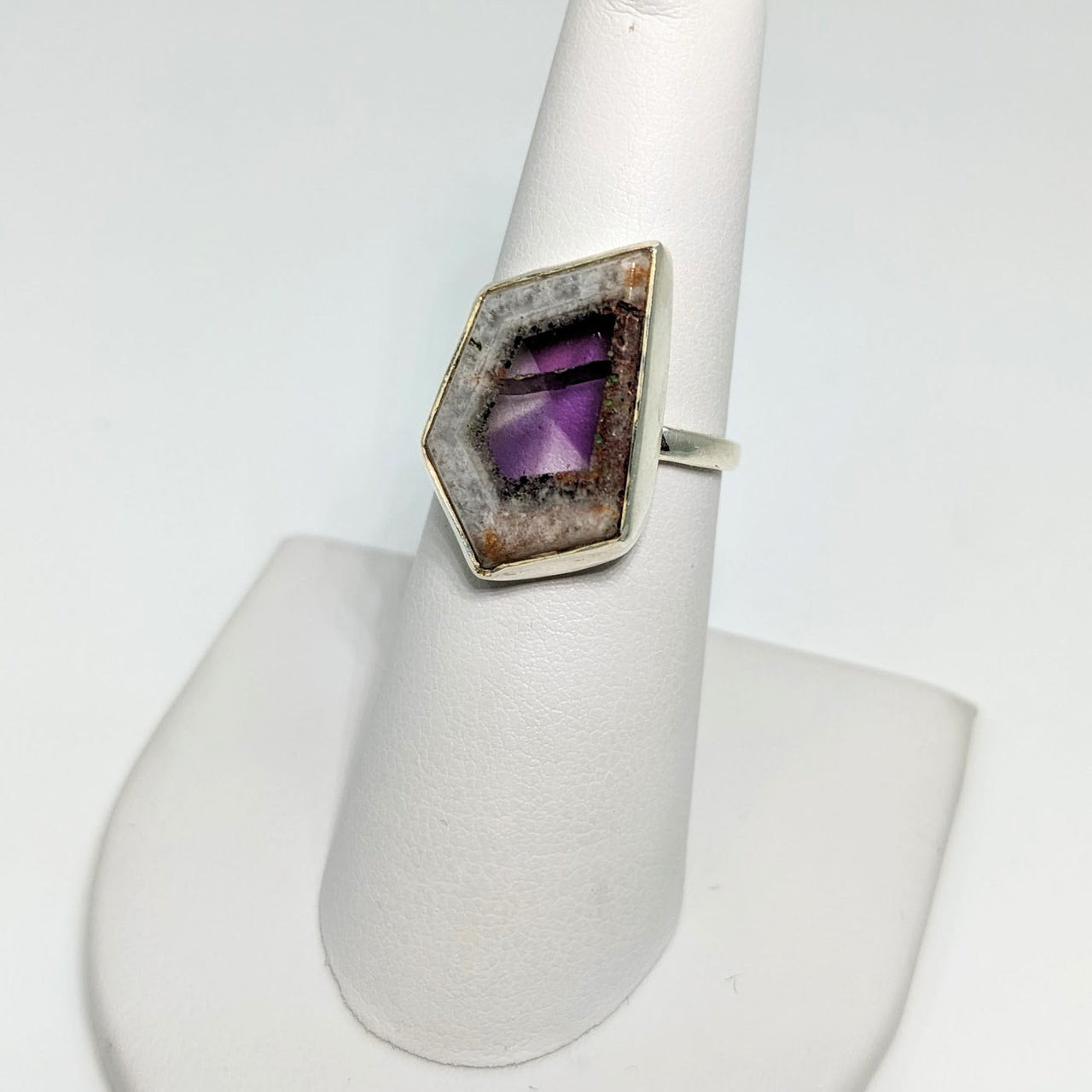 Star Amethyst Sterling Silver Ring Size 6 with a stunning purple stone center #SK9063