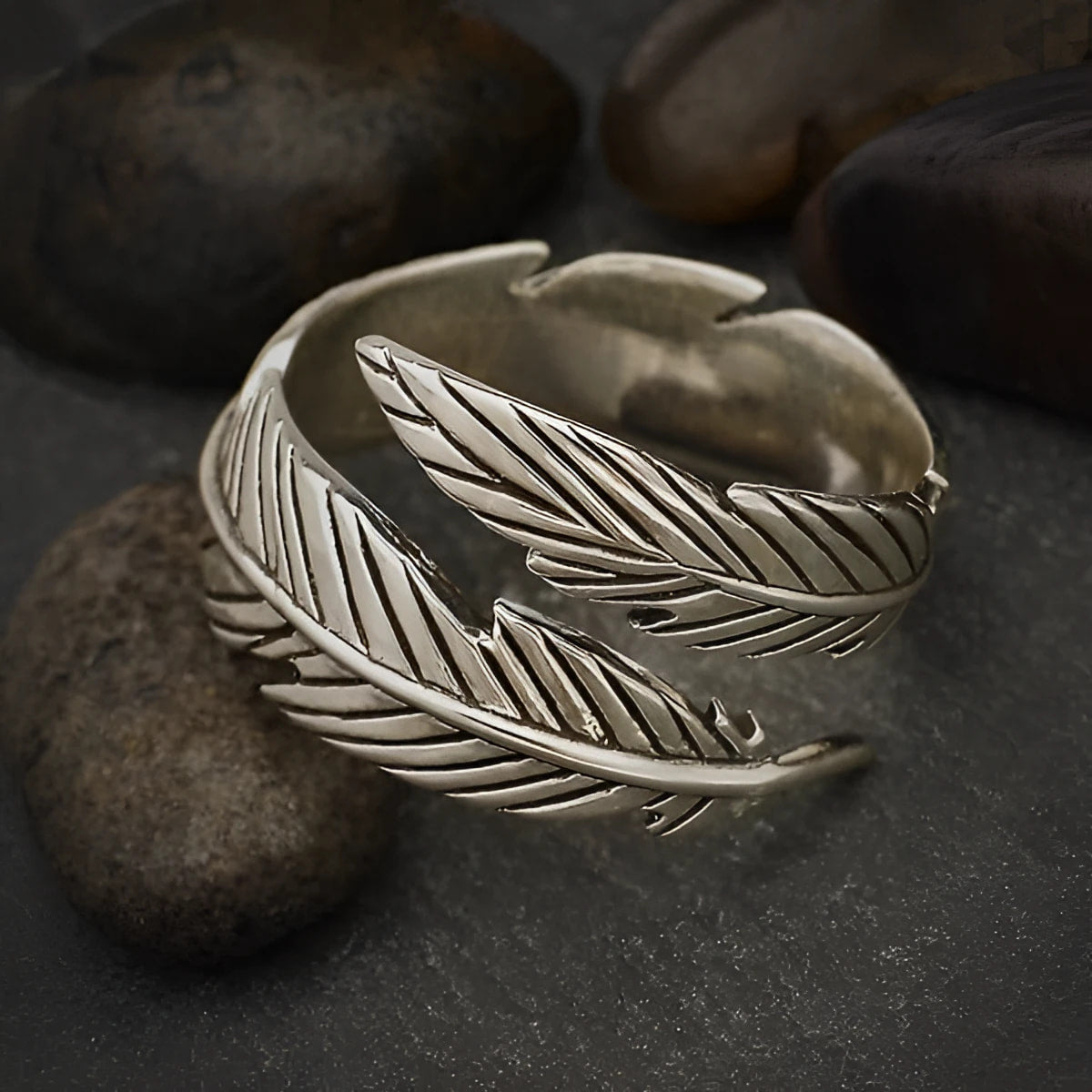 Sterling Silver Adjustable Feather Ring LV9570 with polished finish